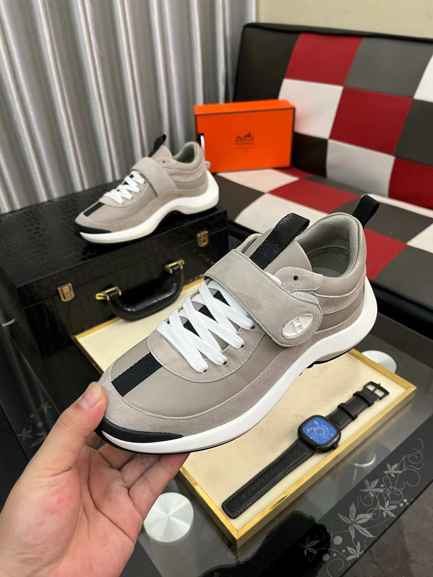 Men's shoes 💰660⌚️⌚️【HERMES】Hermès - High-end quality original order·Casual sports shoes -Upper: 🔝Nappa calfskin, suede calfskin, shoe body sewn brand ´H´ totem, tongue brand logo cloth label -Inner: water-dyed cowhide -Outsole: ultra-light TPU foam rubber; two-color molded outsole -Ultra-high quality control and fine workmanship: outstanding (high-end, noble and classy) -Size: 36-44 (45, can be customized)
